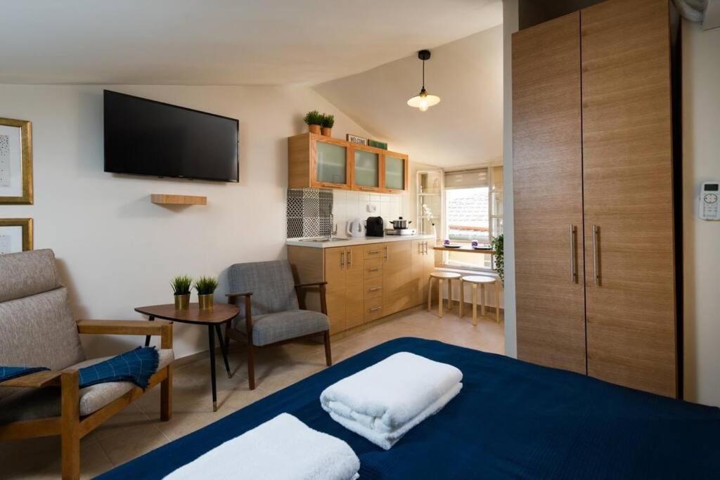 Ovadia Somech #4 Apartment เยรูซาเลม ภายนอก รูปภาพ